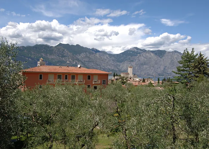 Hotel Diana